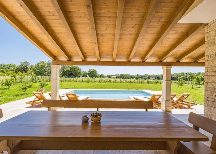 Campagna Βίλα Galižana